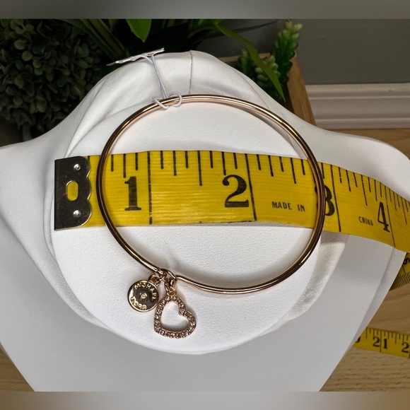 Michael Kors Rose Gold Heart charm thin bangle - Picture 3 of 4